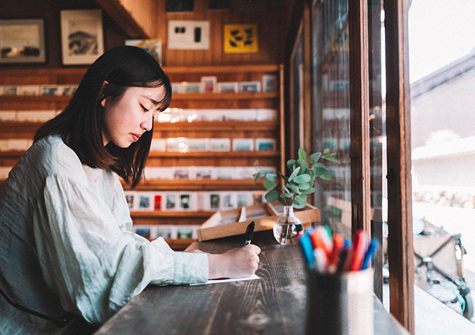 絵はがき屋さん　旅先で作る自分だけの絵はがきの体験