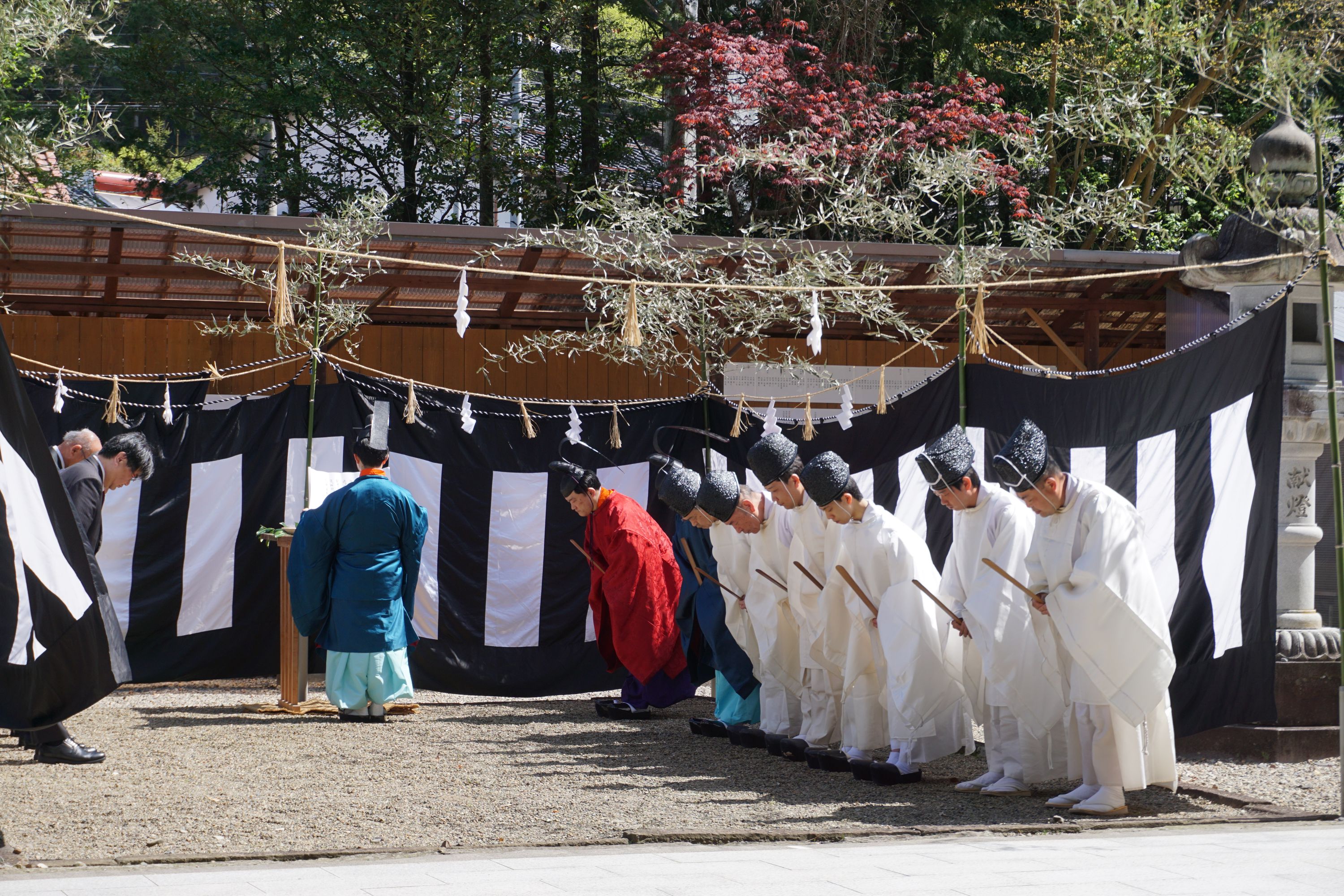 須佐神社例大祭　百手神事（4月）